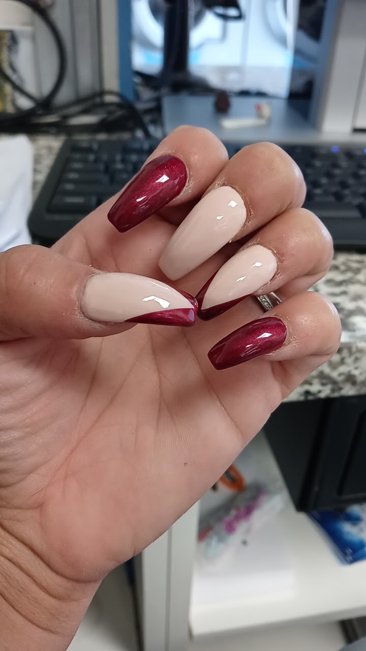 Polish Nails Salon nail photo 7